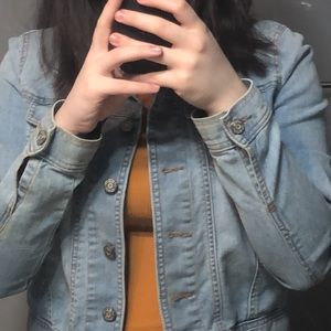 Light Wash Jean Jacket!!!